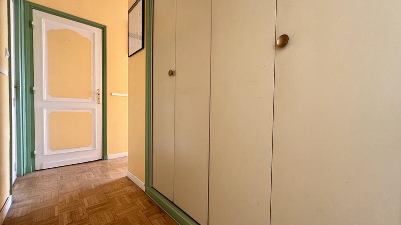 Appartement - 75 m² - 3 pièces