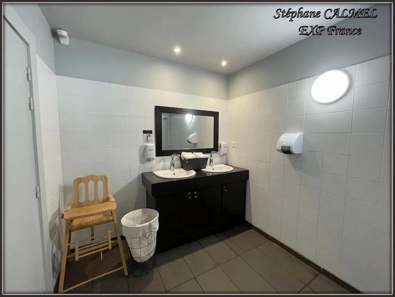 Fonds de commerce - 241 m²