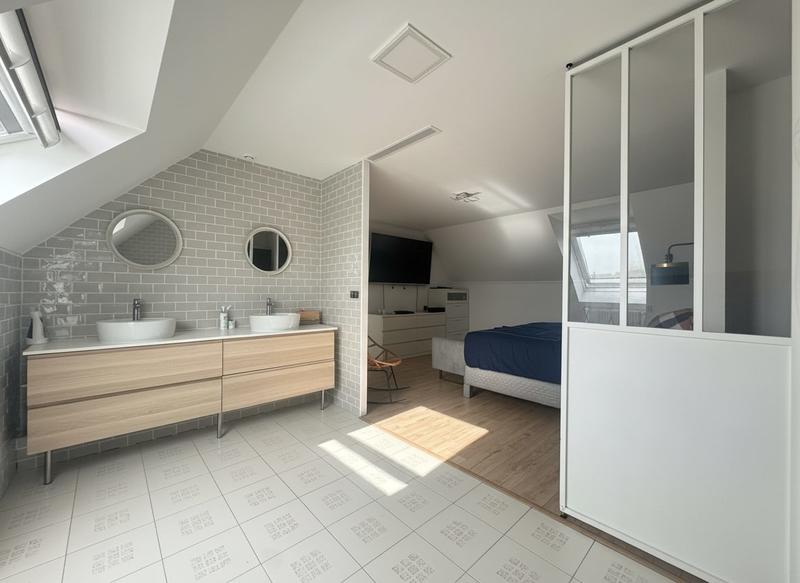 Villa - 200 m² - 6 pièces