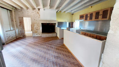 Maison - 228 m² - 7 pièces