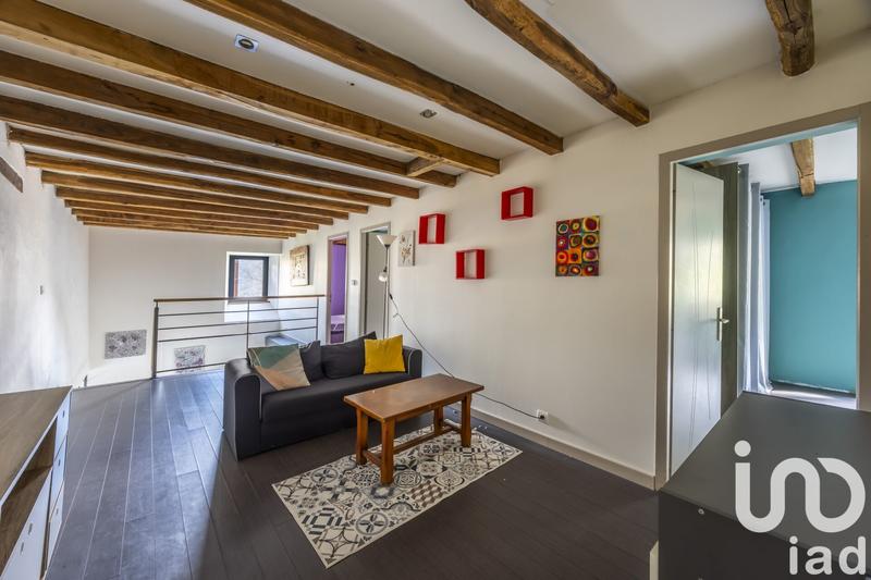 Maison - 240 m² - 5 pièces