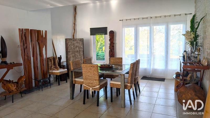 Maison - 284 m² - 7 pièces