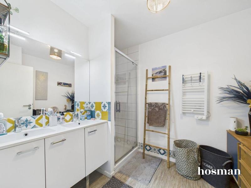 Appartement - 81 m² - 4 pièces