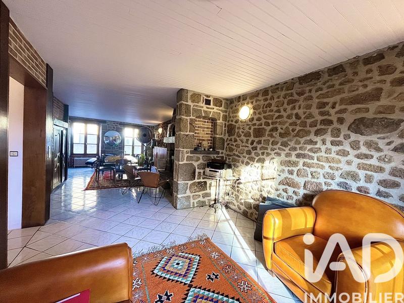 Maison de village - 184 m² - 7 pièces