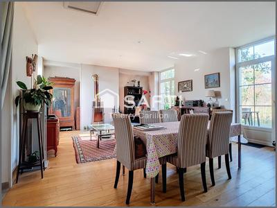 Maison - 147 m² - 5 pièces