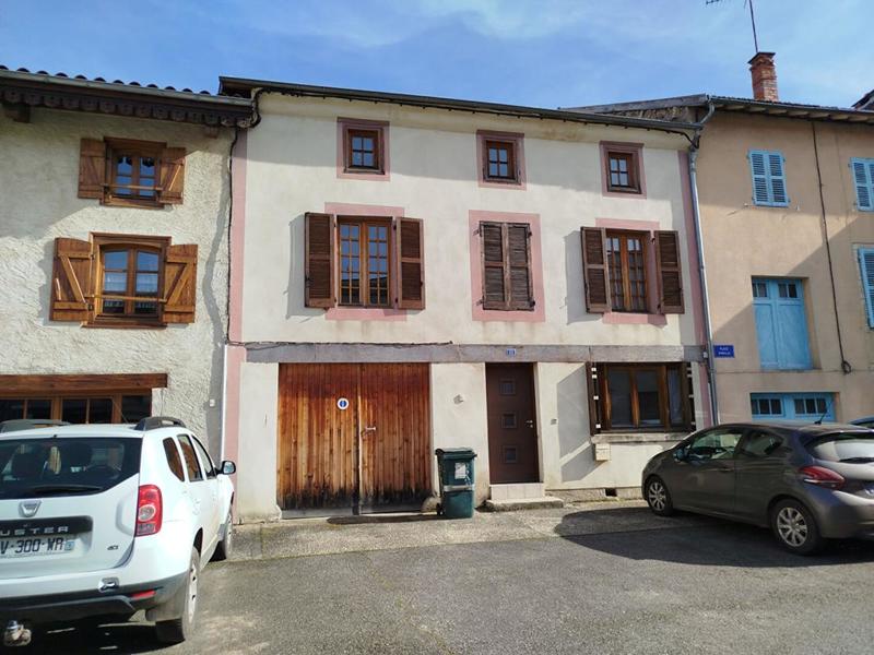 Maison - 98 m² - 5 pièces