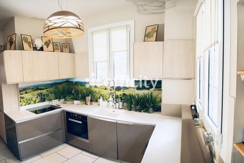 Maison - 160 m² - 7 pièces