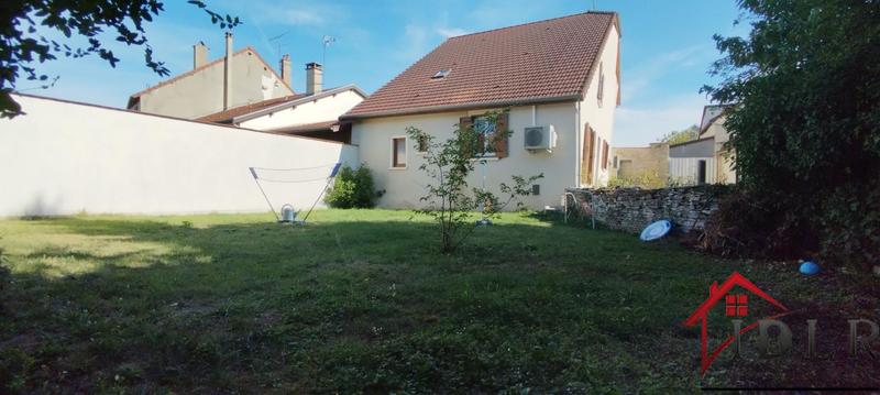 Maison en pierre - 142 m² - 5 pièces