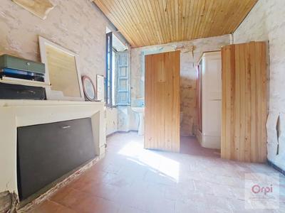 Maison - 363 m² - 1 pièce