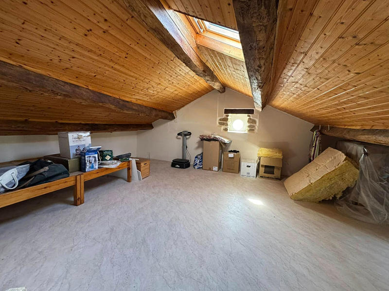 Maison - 103 m² - 4 pièces