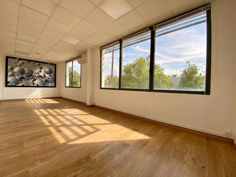 Bureau - 29 m² - 1 pièce