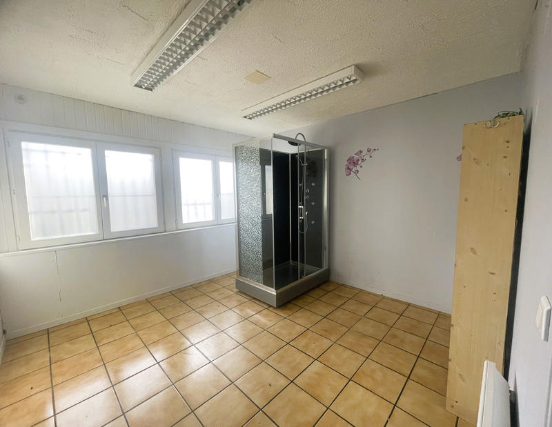 Local commercial - 65 m²