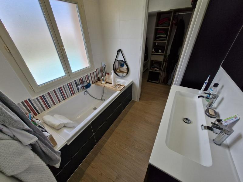 Villa - 103 m² - 4 pièces