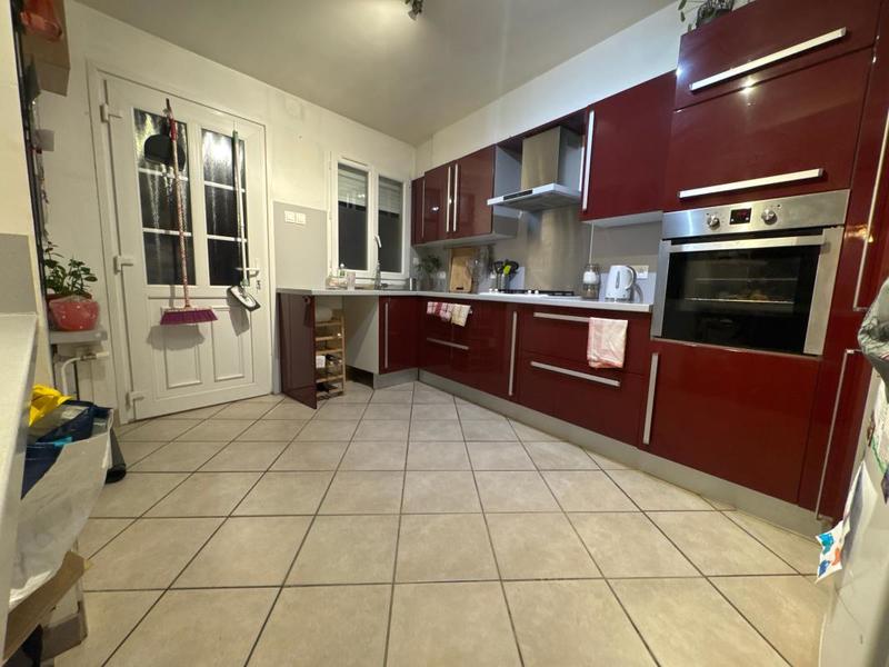 Maison - 120 m² - 5 pièces