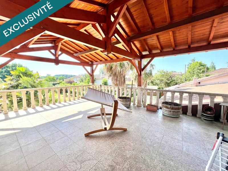 Maison - 195 m² - 5 pièces