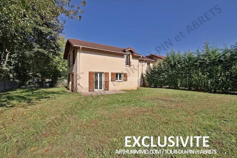 Maison - 98 m² - 5 pièces