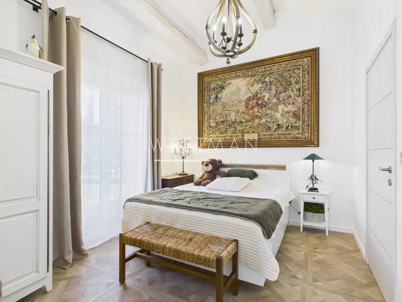 Villa - 178 m² - 6 pièces