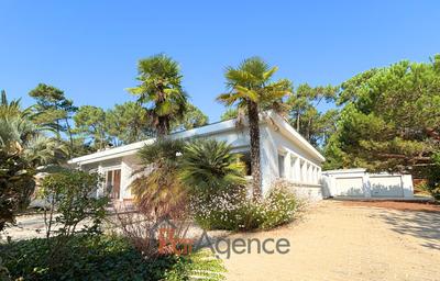 Maison - 153 m² - 5 pièces