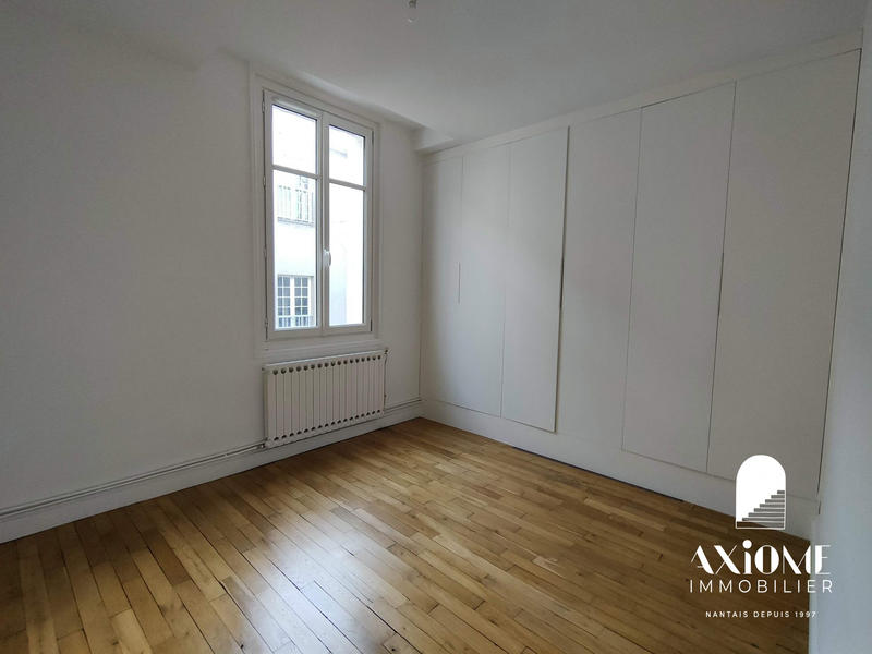 Appartement - 140 m² - 5 pièces