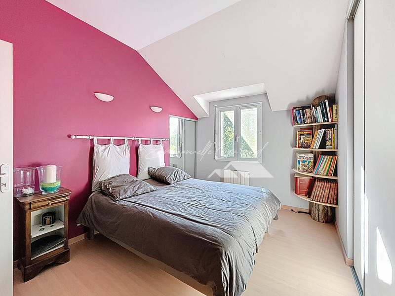 Maison - 168 m² - 7 pièces