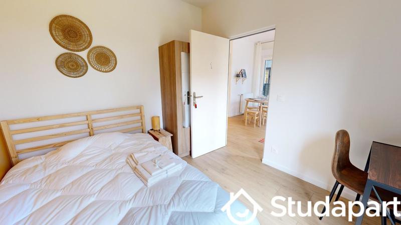 Chambre - 9 m² - 1 pièce