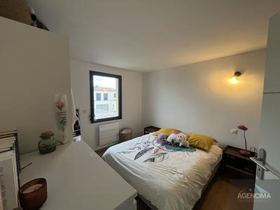 Maison - 190 m² - 9 pièces