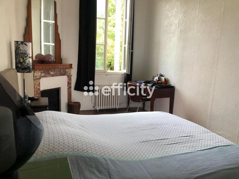 Appartement - 100 m² - 4 pièces