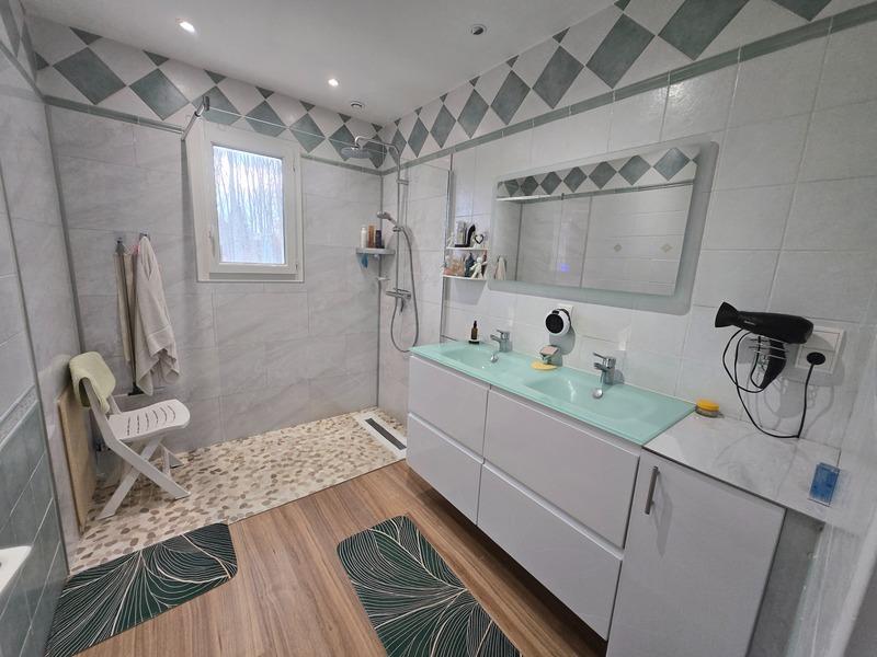 Maison d'architecte - 208 m² - 6 pièces