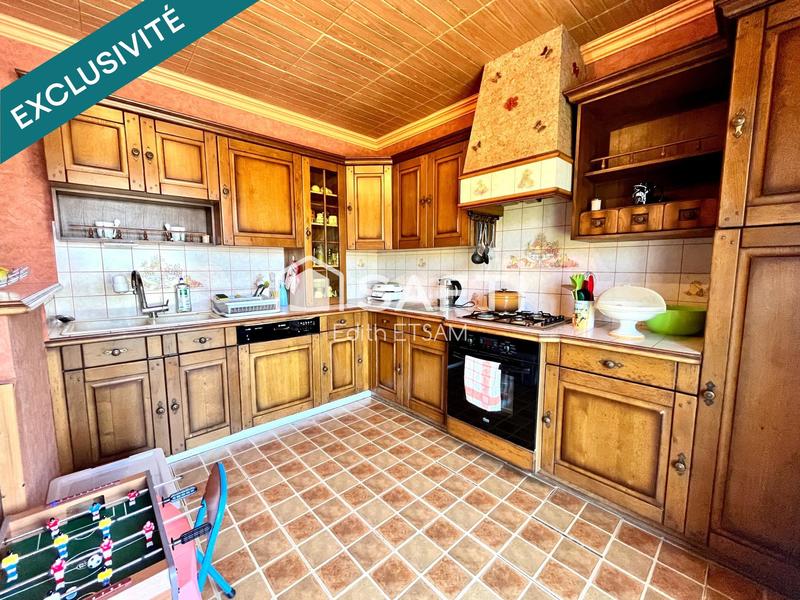 Maison - 120 m² - 7 pièces