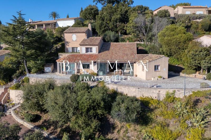 Villa - 170 m² - 5 pièces
