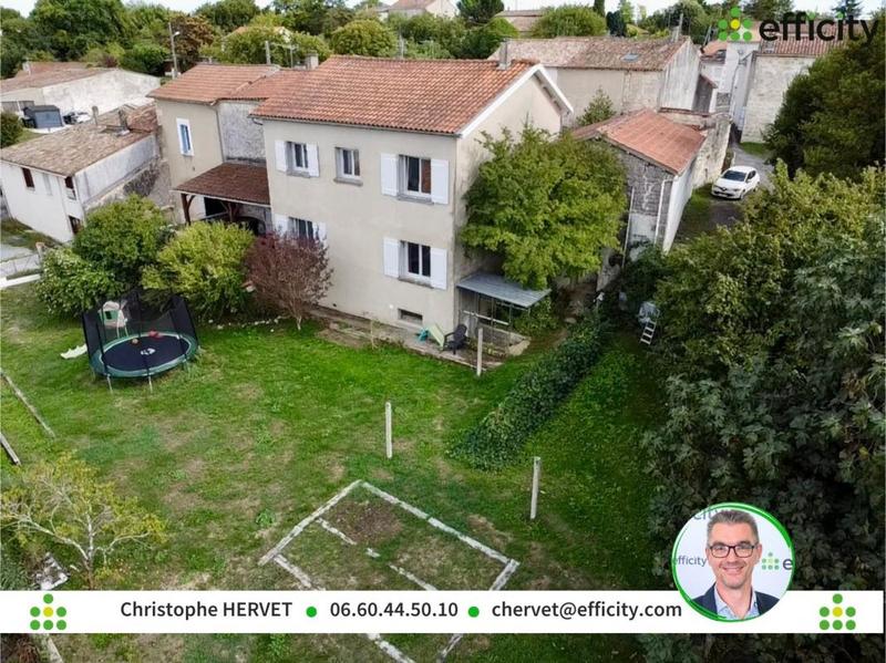 Maison - 197 m² - 6 pièces