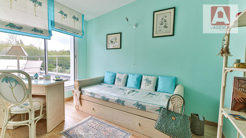 Maison - 187 m² - 6 pièces