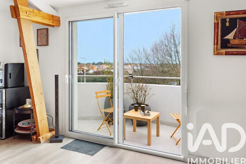 Appartement - 80 m² - 5 pièces