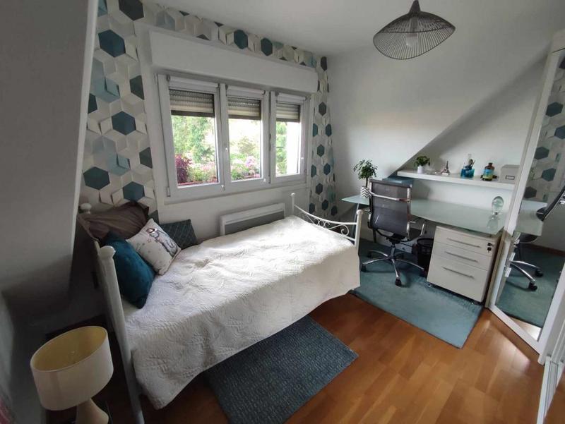 Maison - 169 m² - 8 pièces