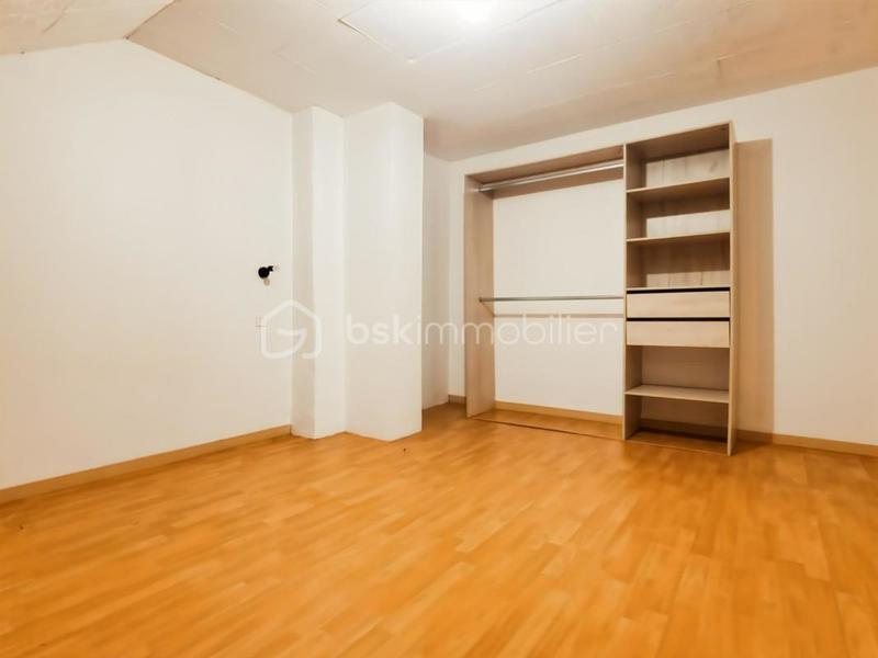 Maison de village - 205 m² - 8 pièces