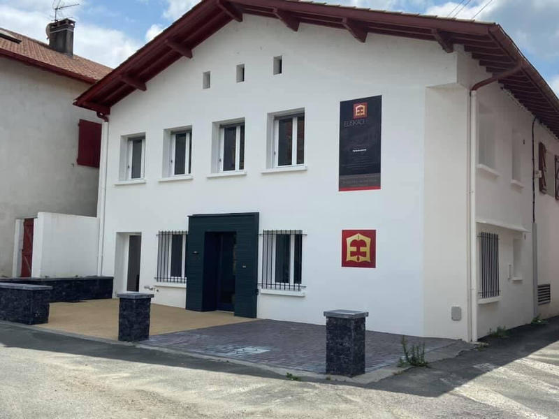 Local commercial - 100 m²