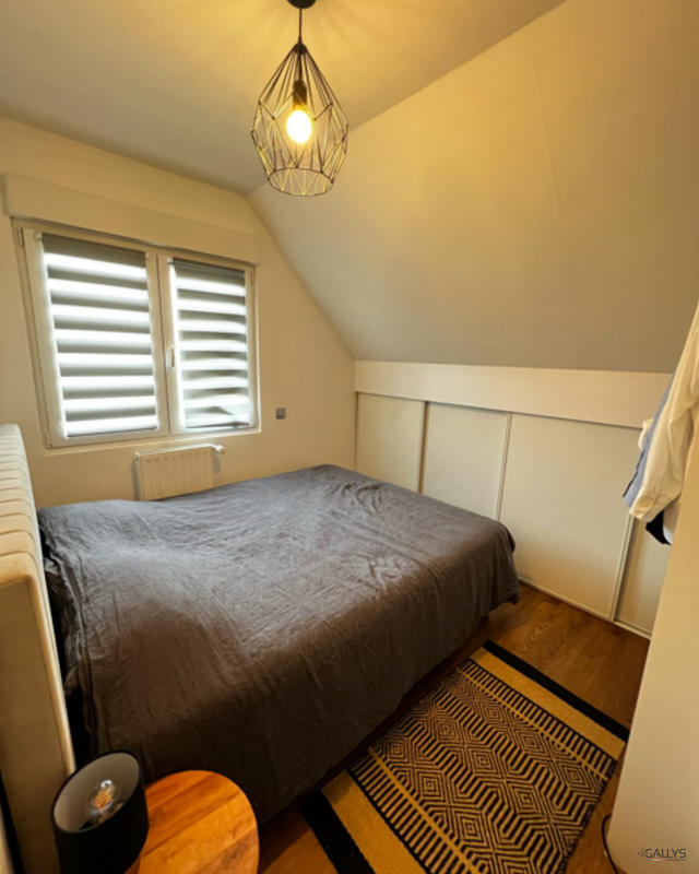 Maison - 83 m² - 4 pièces