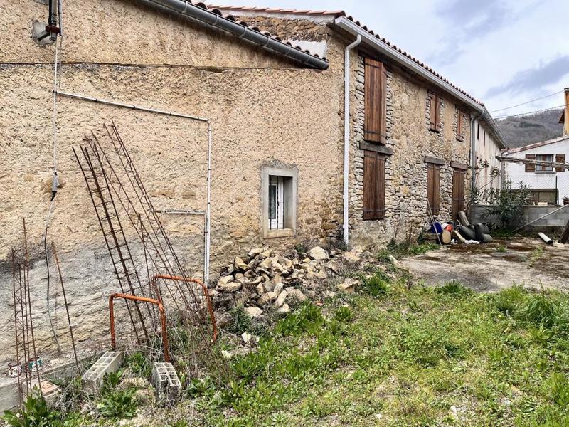 Propriété - 300 m² - 11 pièces