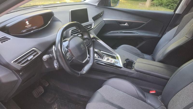 Peugeot 3008 II 1.2 PureTech 130 Eat8 Allure Business