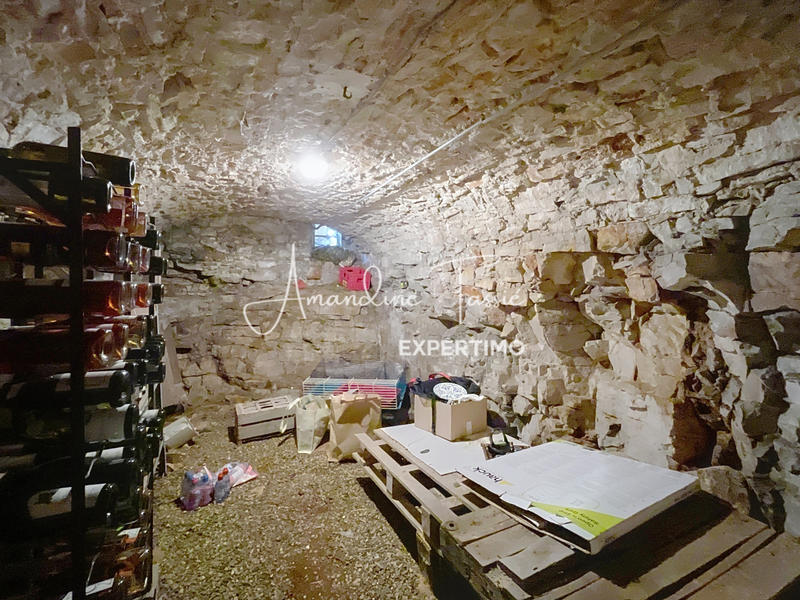 Maison - 204 m² - 6 pièces