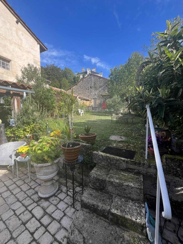 Maison - 165 m² - 7 pièces