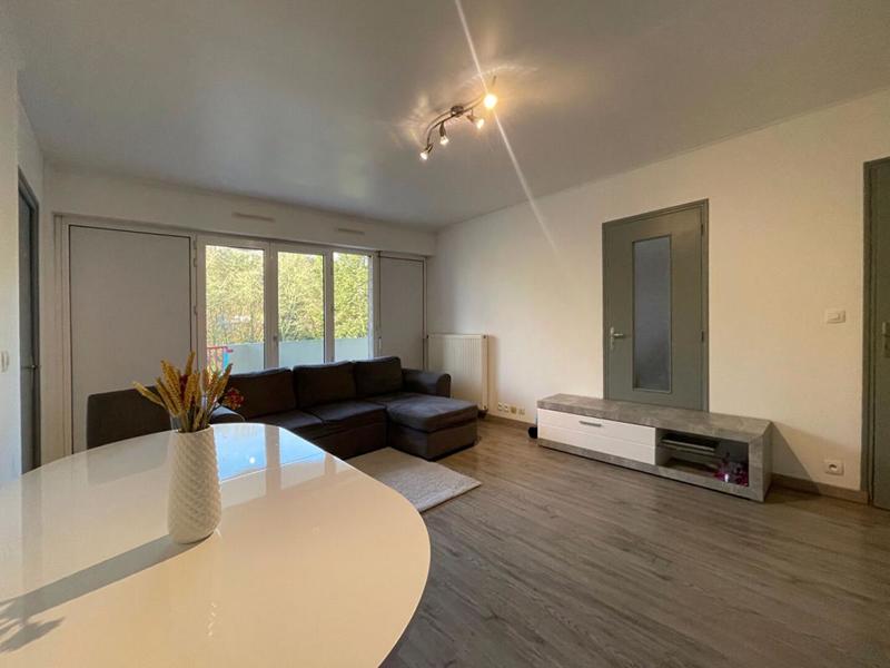 Appartement - 77 m² - 4 pièces