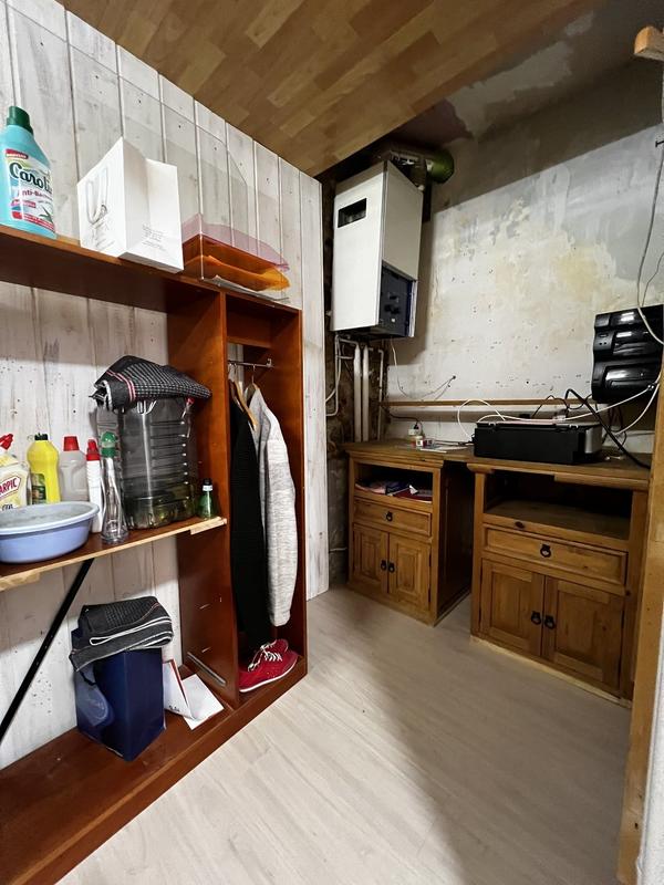 Local d'activités - 167 m² - 4 pièces