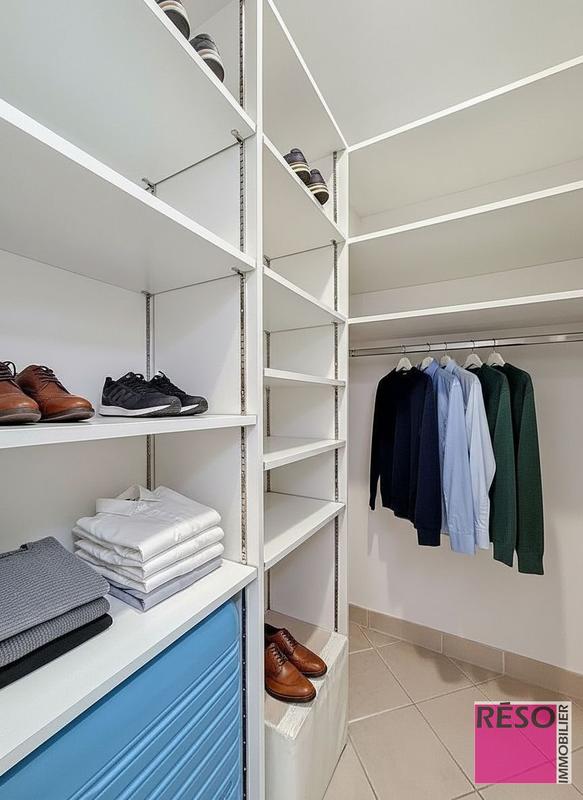 Appartement - 111 m² - 5 pièces