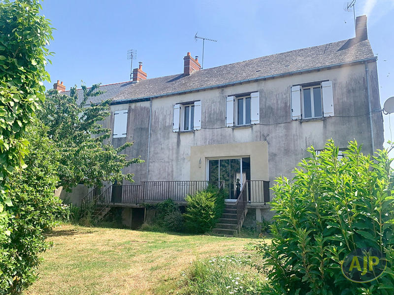Maison - 153 m² - 7 pièces