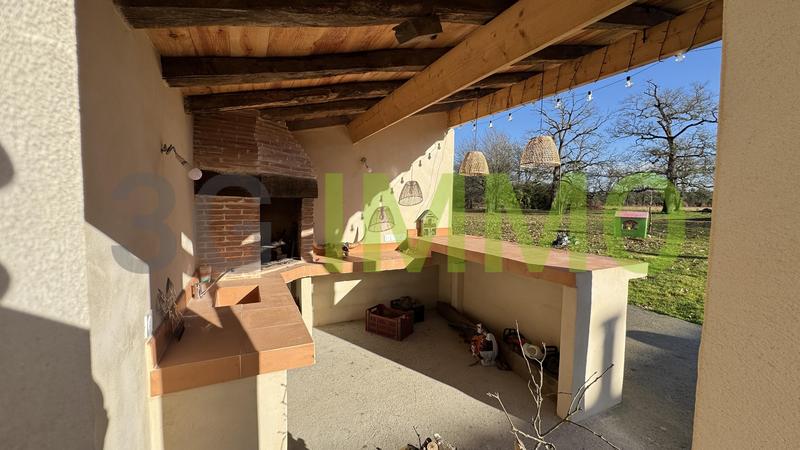 Grange - 212 m² - 6 pièces