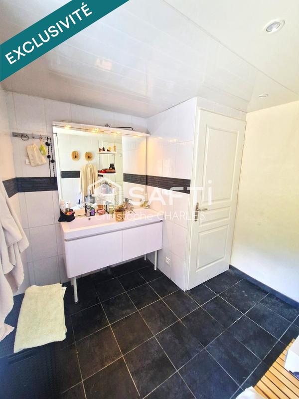 Maison - 110 m² - 4 pièces