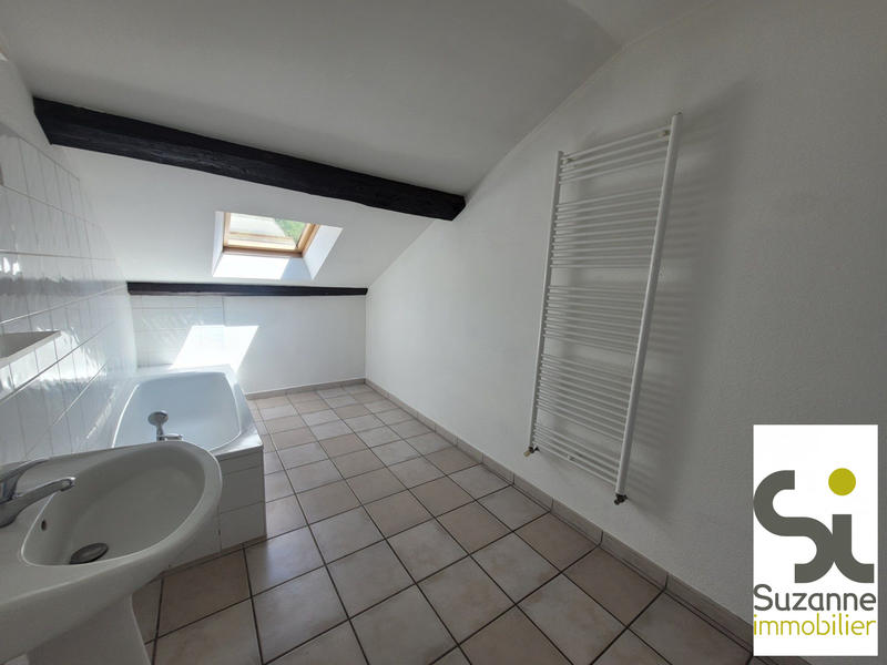 Appartement - 93 m² - 4 pièces