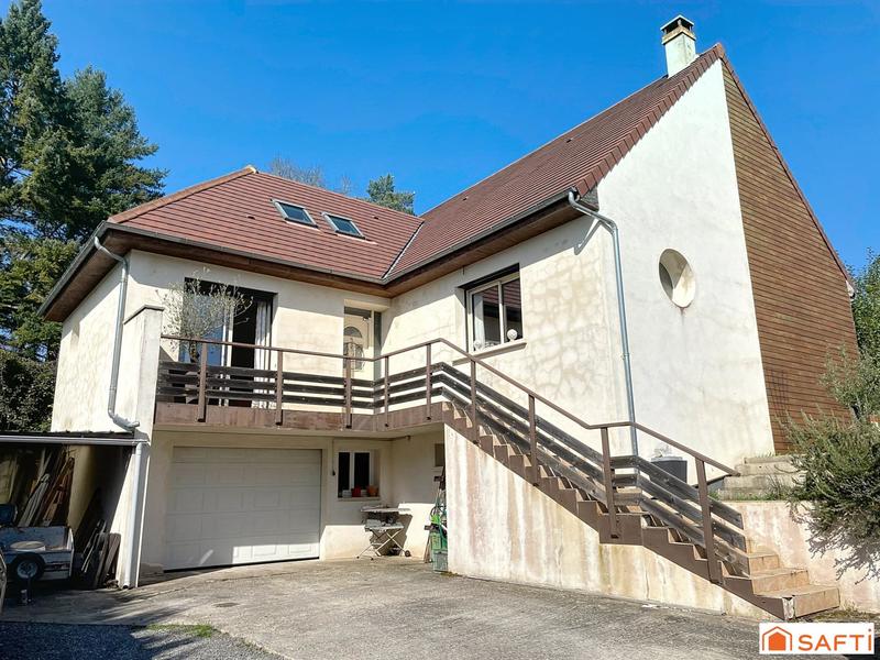 Maison - 162 m² - 5 pièces