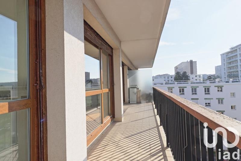 Appartement - 104 m² - 4 pièces